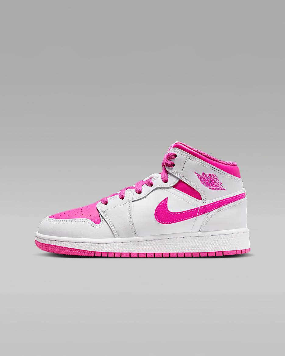 Air Jordan 1 Mid Older Kids Shoes